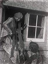 Barbara Bagenal and Duncan Grant in costume