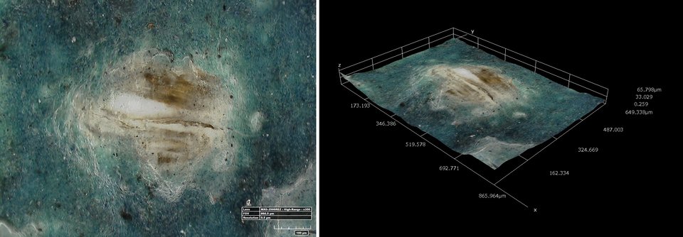 High-resolution micrograph showing a single rubbed-down canvas top from the blue background of Girl in a Chemise c.1905, and a high-resolution 3D image of the same area