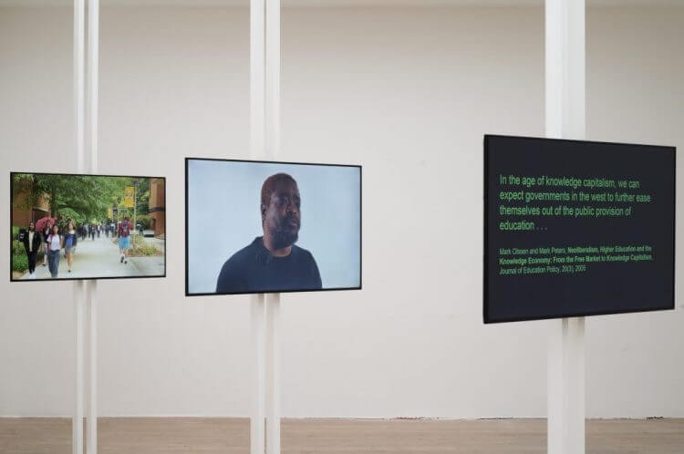 Fig.12 Antoni Muntadas, Veduta dell'installazione della mostra Activating Artefacts: About Academia, De Appel, Amsterdam, 2017