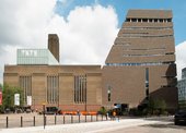 Photograph of Tate Modern including the new extension