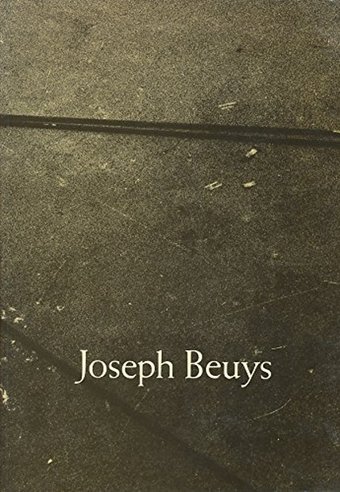 Fig.9 Copertina di Joseph Beuys, catalogo della mostra, Solomon R. Guggenheim Museum, New York 1979