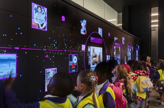 Tate And Bloomberg Philanthropies Announce The Expansion Of The Bloomberg Connects Programme Across Tate Galleries Press Release Tate