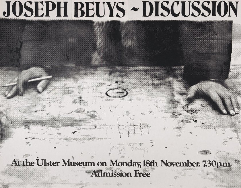 Fig.6 Joseph Beuys, Joseph Beuys: Discussione. The Ulster Museum, Irlanda del Nord 1974